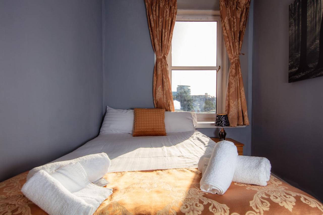 Old Town Central Apartments By The Meadows Edinburgh Luaran gambar